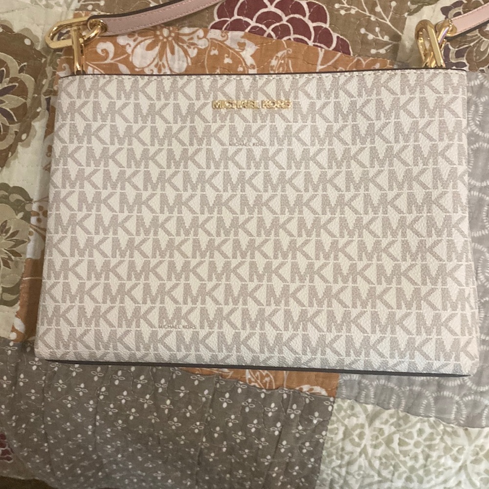 MK Purse
